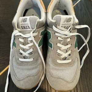 New Balance 564 Size 8. Very good condition.